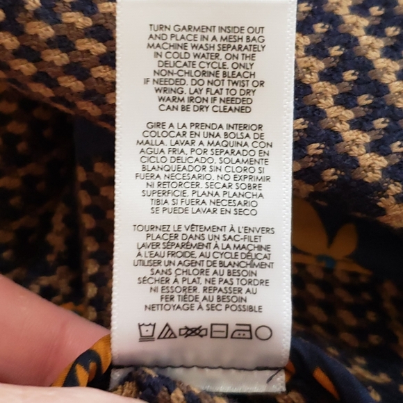 Cabi Flounce Jacket Tartan Style Plaid Long Length Brown and Black - Picture 8 of 9